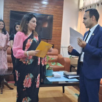 चुहावट नियन्त्रण गर्न  सञ्चारमन्त्री गुरुङको निर्देशन