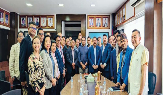 जनशक्ति अभावले काममा ढिलाइ