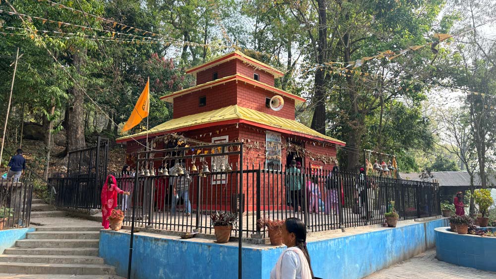 महाराजाथान मन्दिर पर्यटकीय गन्तव्य बन्दै