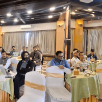 स्वास्थ्य बिमामा देखिएको अनियमितता र दुरुपयोग रोक्दैछौँः स्वास्थ्यसचिव देवकोटा
