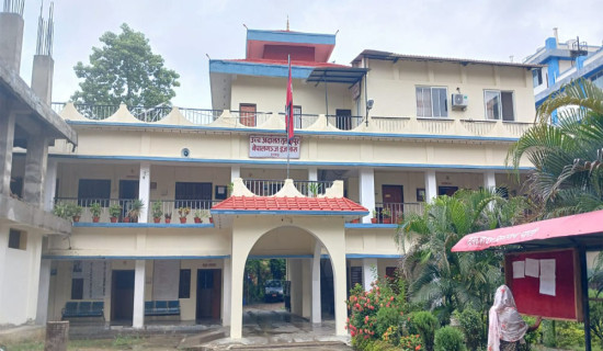 एम्बुलेन्स सेवा मापदण्ड कार्यान्वयनसम्बन्धी रिटमा उच्चद्वारा कारण देखाउ आदेश