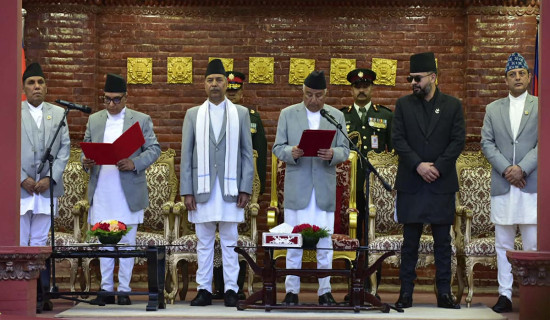 राष्ट्रपतिसमक्ष प्रधानन्यायाधीश शर्माले लिनुभयो पद तथा गोपनीयताको शपथ