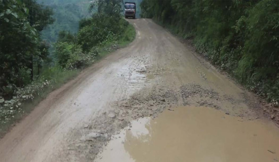 प्रतिबद्धता पूरा नभएको मतदाताको गुनासो