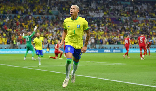विश्वकप फुटबल : रिचार्लिसनले दुई गोल गर्दा ब्राजिलको विजयी सुरुवात