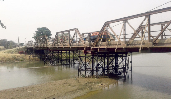 भारतीय सीमा नजिक रहेकाे मीरगन्ज पुल पुनः सञ्चालन