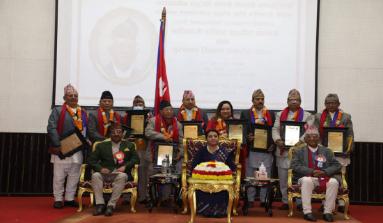 राष्ट्रपतिद्वारा नेपाली मौलिक गीत, सङ्गीतको संरक्षण गर्नुपर्नेमा जोड