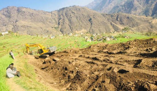 स्थानीय सरकारद्वारा गहुँबालीमा डोजर