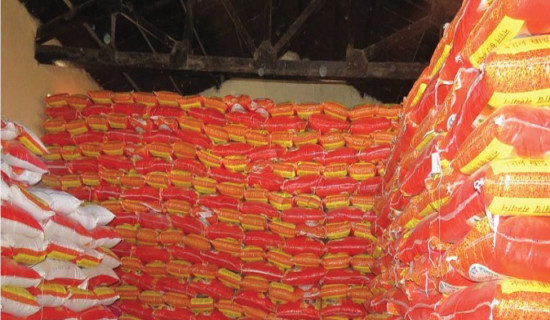 दुर्गममा पुग्यो पचहत्तर हजार क्विन्टल चामल