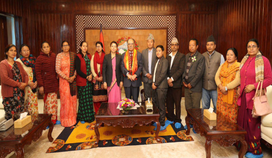 द्वन्द्वपीडित सुरक्षाकर्मी परिवारद्वारा प्रधानमन्त्री प्रचण्डलाई धन्यवाद
