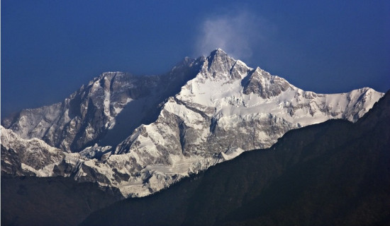 पर्यटकको रोजाइमा कञ्चनजङ्घा क्षेत्र