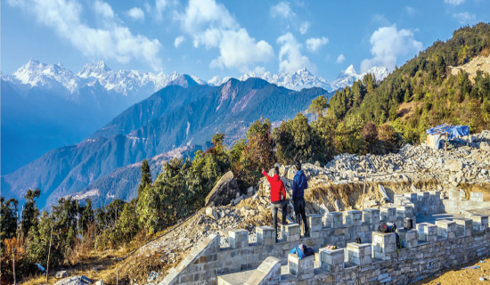 लयमा फर्कंदै हेलम्बुको पर्यटन