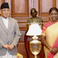 प्रधानमन्त्री प्रचण्ड र भारतका राष्ट्रपति मुर्मूबीच शिष्टाचार भेट