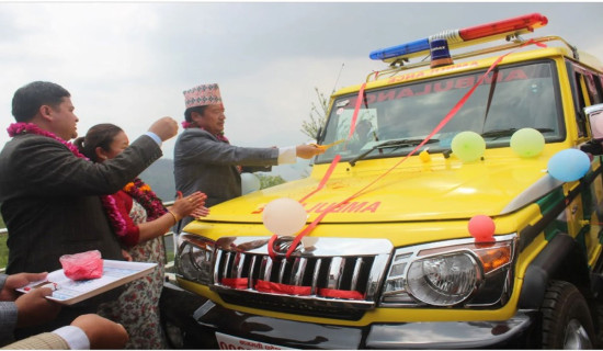 गर्भवतीलाई निःशुल्क एम्बुलेन्स सेवा