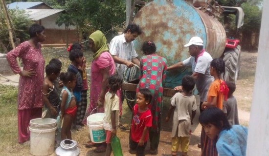 खानेपानीको अभाव हुँदा स्थानीय समस्यामा