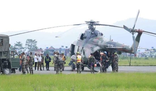 हराएकाे विमान खोजीका लागि नेपाली सेनाको हेलिकोप्टर सम्भावित क्षेत्रमा